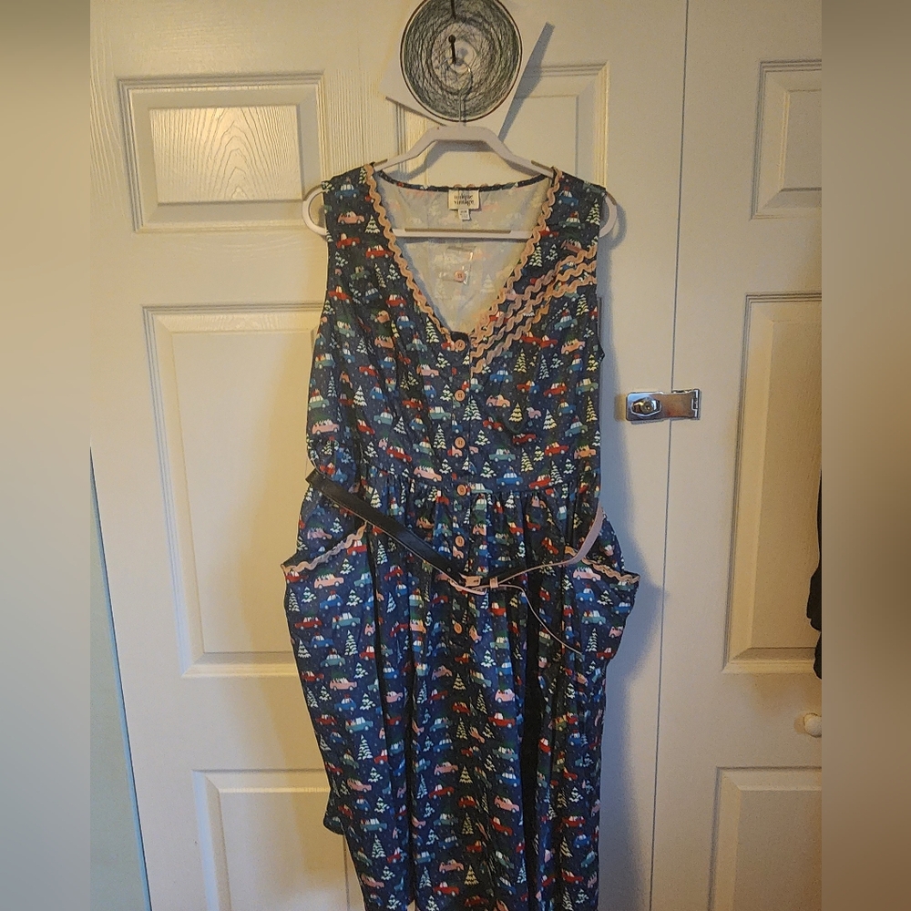 BNWT Unique Vintage 50s style Christmas dress